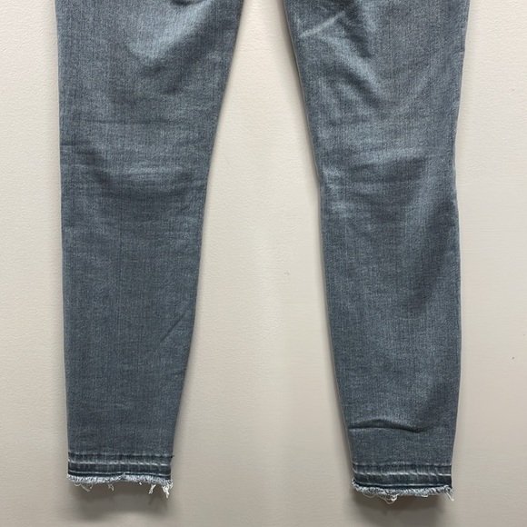 NWOT 7 For All Mankind The High Waist Ankle Skinny Denim Jeans Gray Raw Hem 27 - Picture 6 of 16
